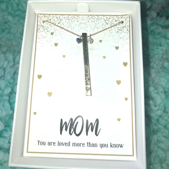 new directions Jewelry - 💕Mother’s Necklace Tiny Heart Crystal Flower NEW IN BOX